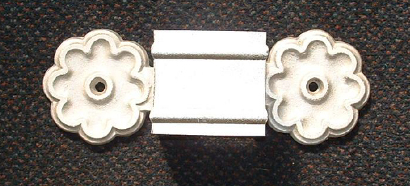 The Windsor Ornamental Lug